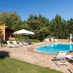 Isa - With Swimming Pool A Few Minutes From Alghero Apart-hotel