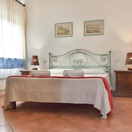 Isa - With Swimming Pool A Few Minutes From Alghero 3*