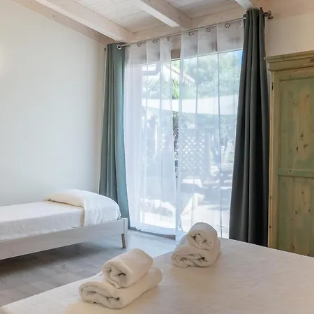 מלון דירות Isa - With Swimming Pool A Few Minutes From Alghero סנטה מריה לה פלמה