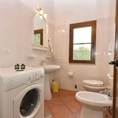 Isa - With Swimming Pool A Few Minutes From Alghero Aparthotel 3*