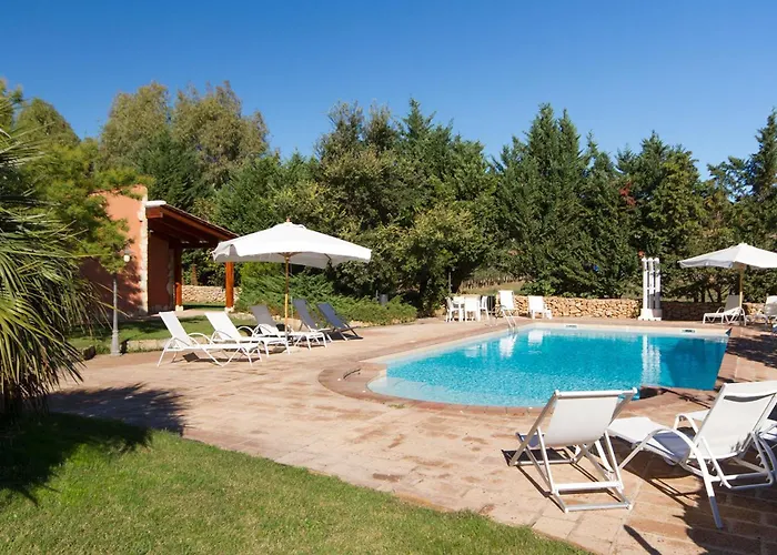 Isa - With Swimming Pool A Few Minutes From Alghero Apartahotel