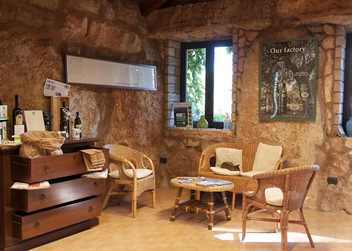 Apartahotel Isa - With Swimming Pool A Few Minutes From Alghero Santa Maria la Palma